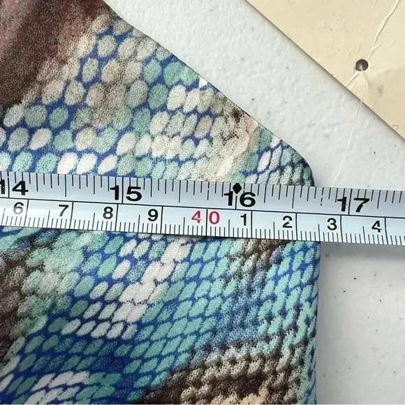 Boston Proper Snake print Criss Cross Open Back High Slit Belted Maxi dress Sz 8 - Picture 14 of 16